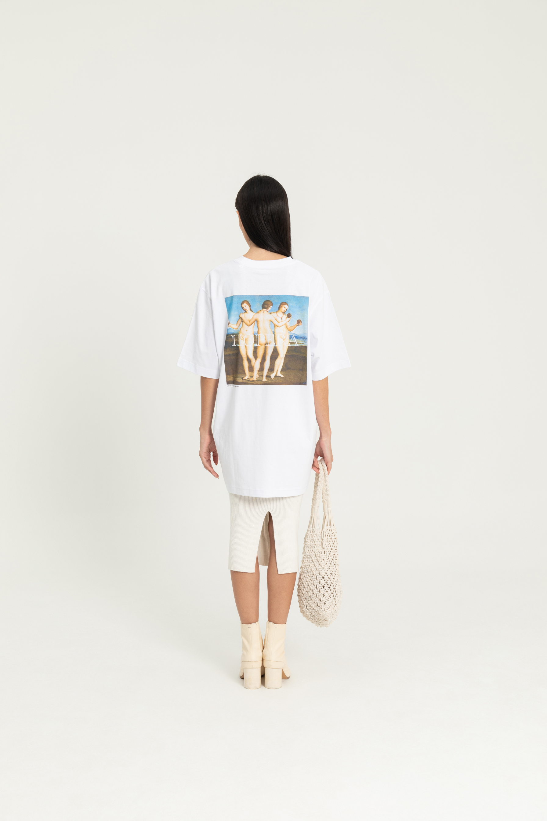 "Raphael's 3 Graces" by Raphael (1504) T-shirt